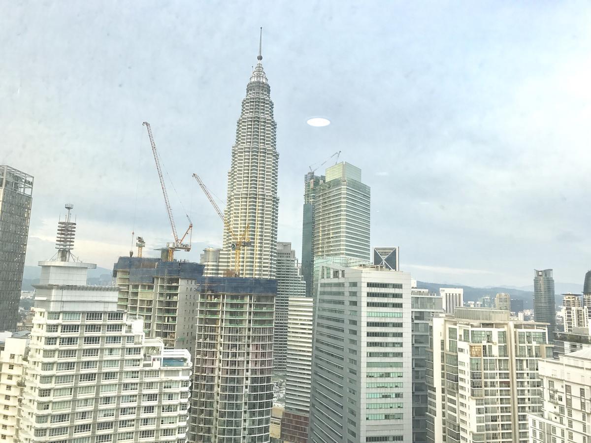 Vortex Suites Klcc By Pnut With Netflix Kuala Lumpur Esterno foto